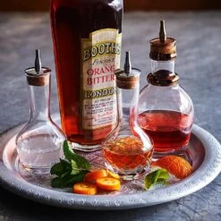 Handmade Crystal Bitters Bottle Diamond Cut 9cl -UrbanBar Shop urban bar bitters bottles afab5e6e 6c88 4cb8 8335 23ad619685d1